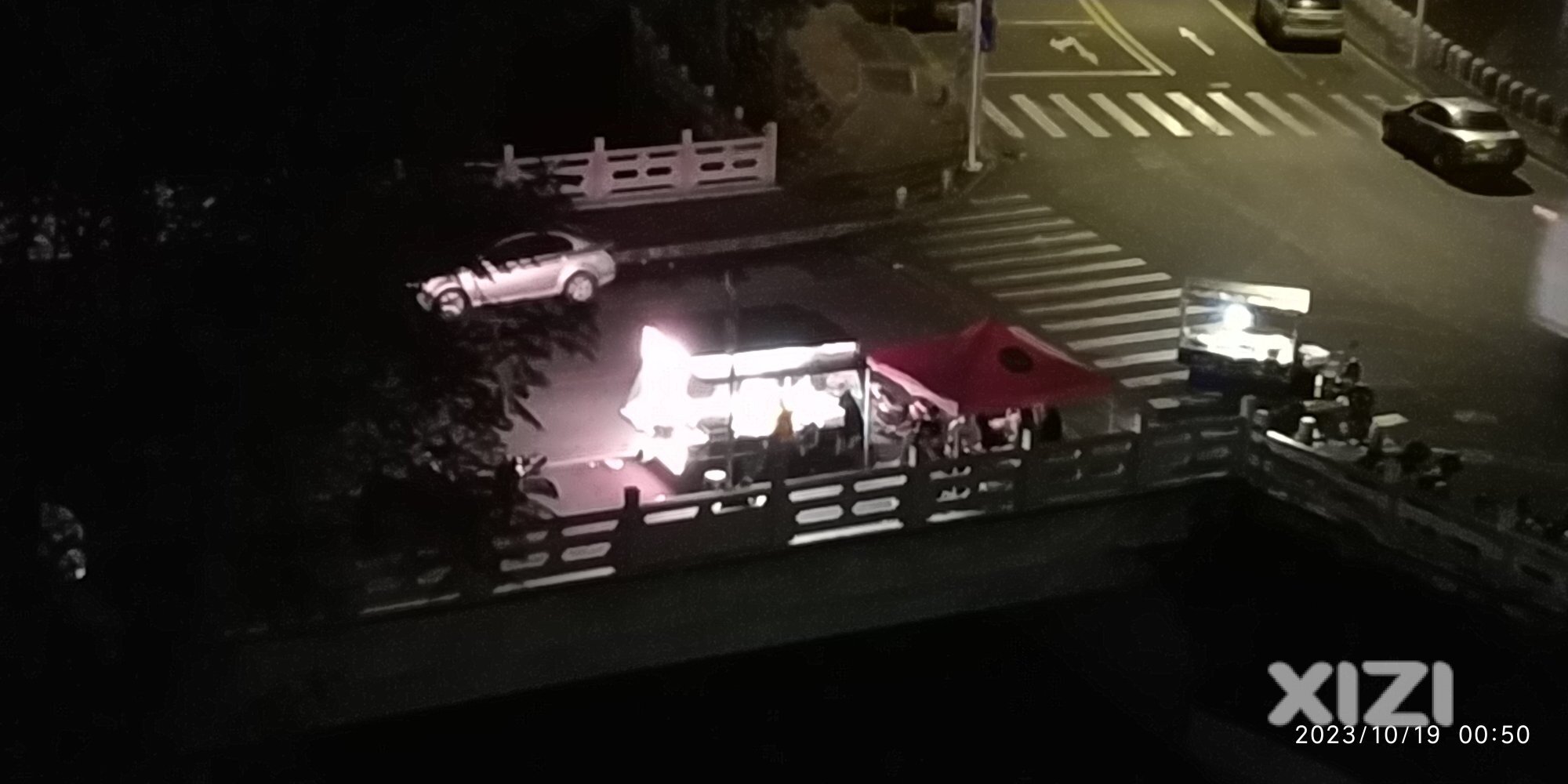 下角青年桥，桥中间焼烤档，有谁知能打什么电话有效果？