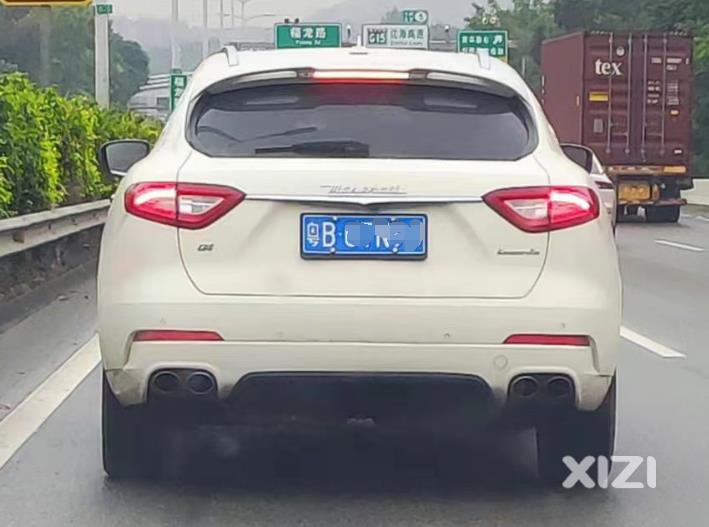 汽车4根排气管，真的有必要吗