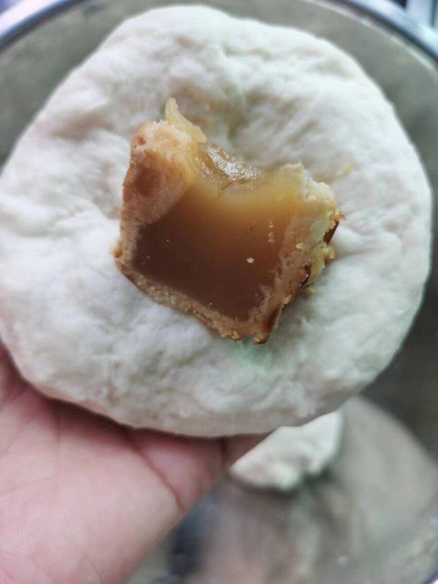 没人吃的月饼,做成包子也没人吃