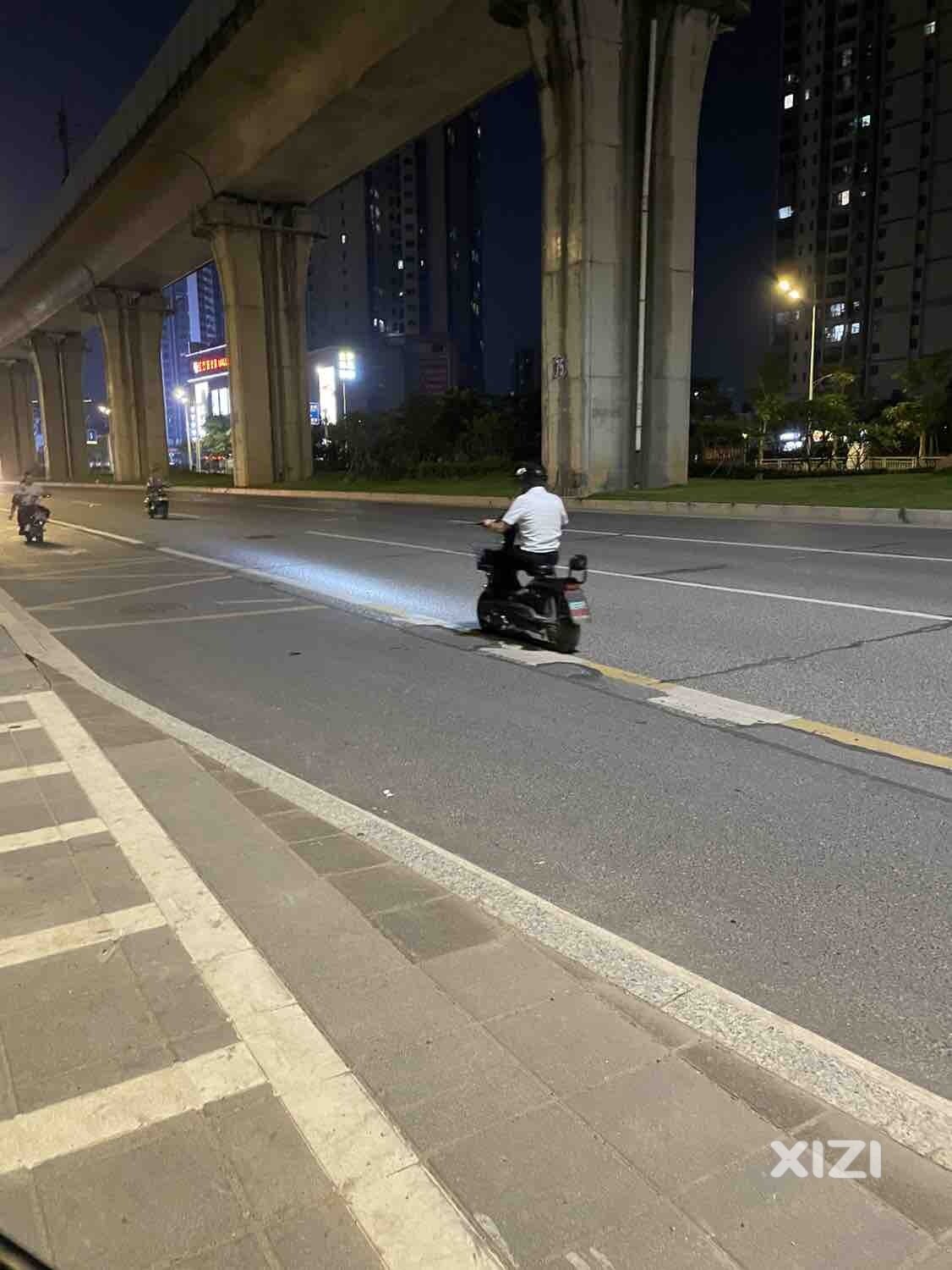 逆行“勇者”们，你们真不怕吗？！