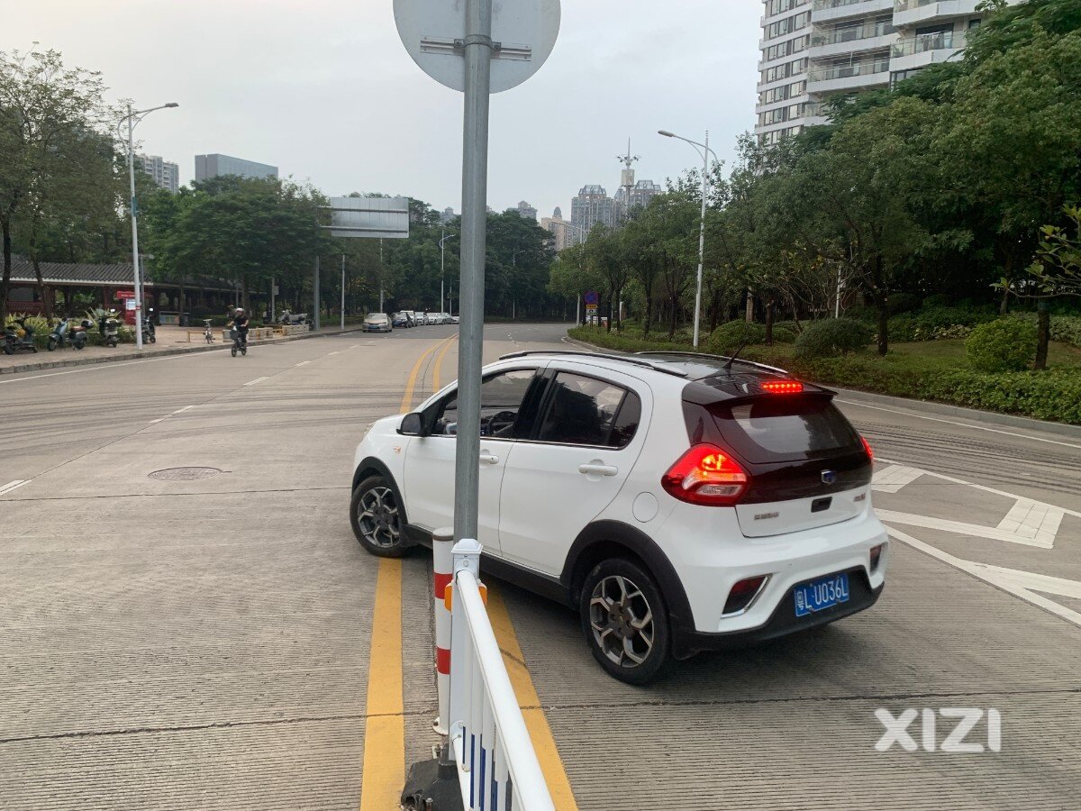 5分钟就30部车违规  管理职能部门3年无能为力  可悲