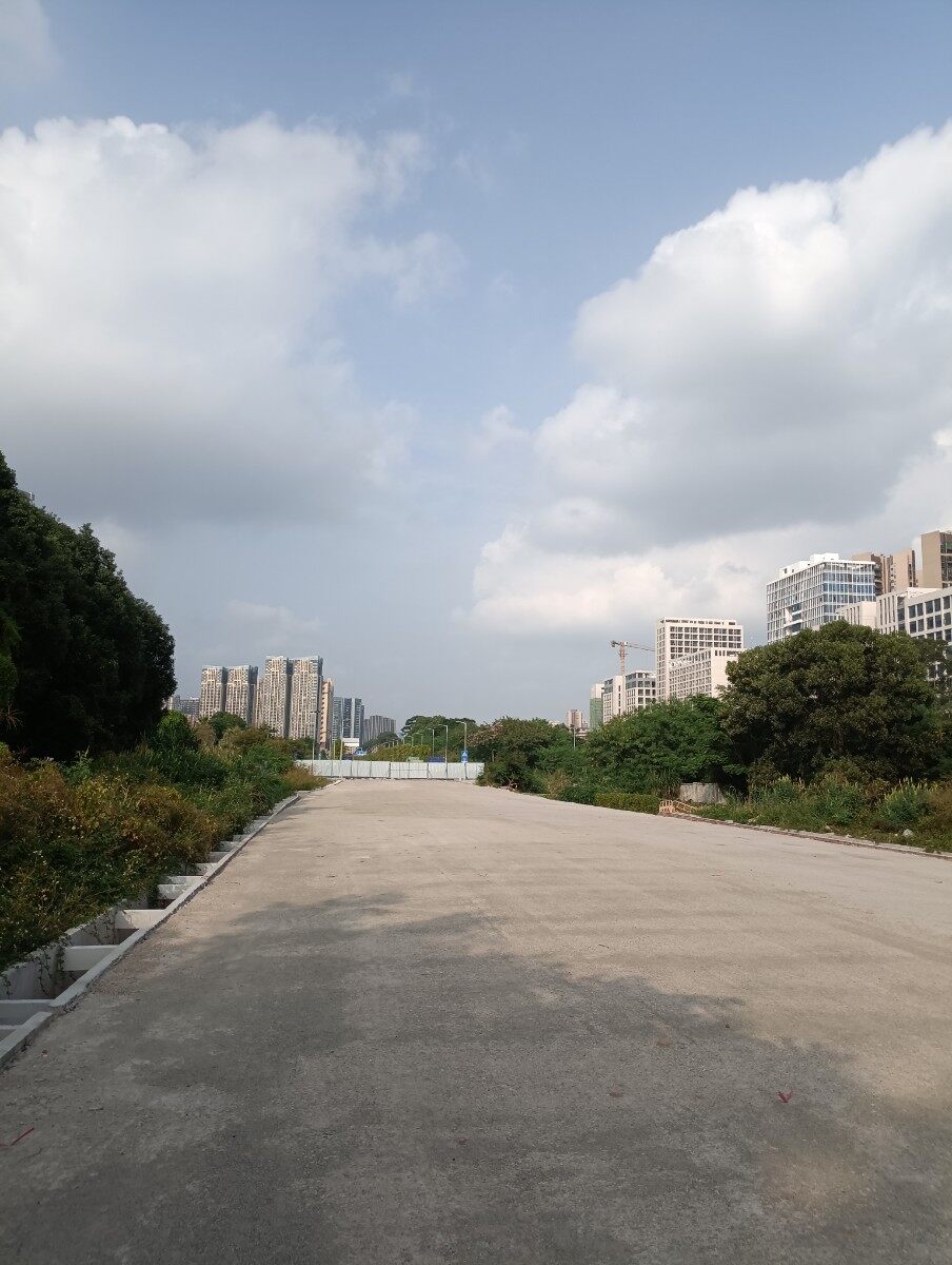 平南高速立交互通枢纽建设目前状况