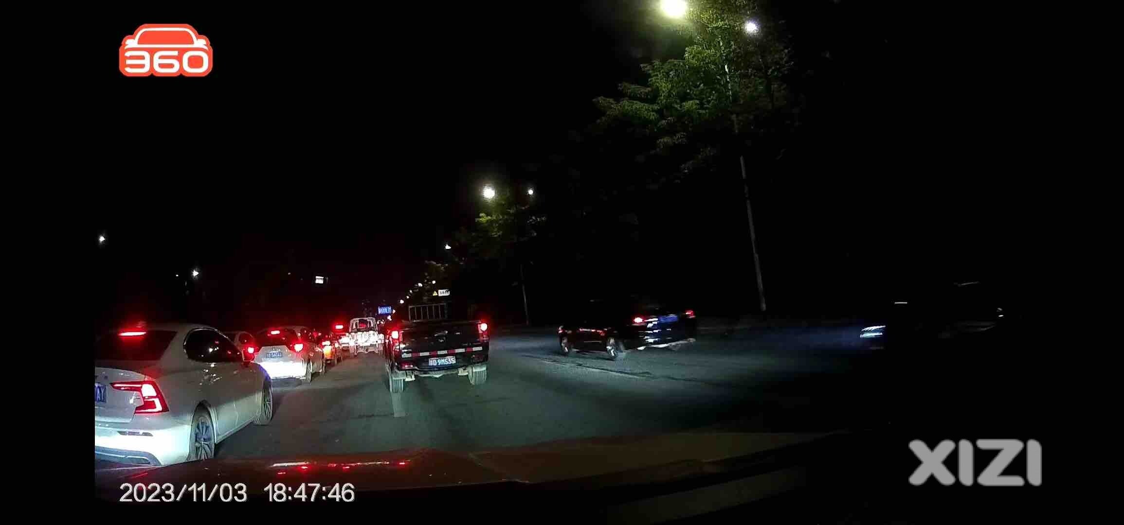 赣D9M535恶意别车