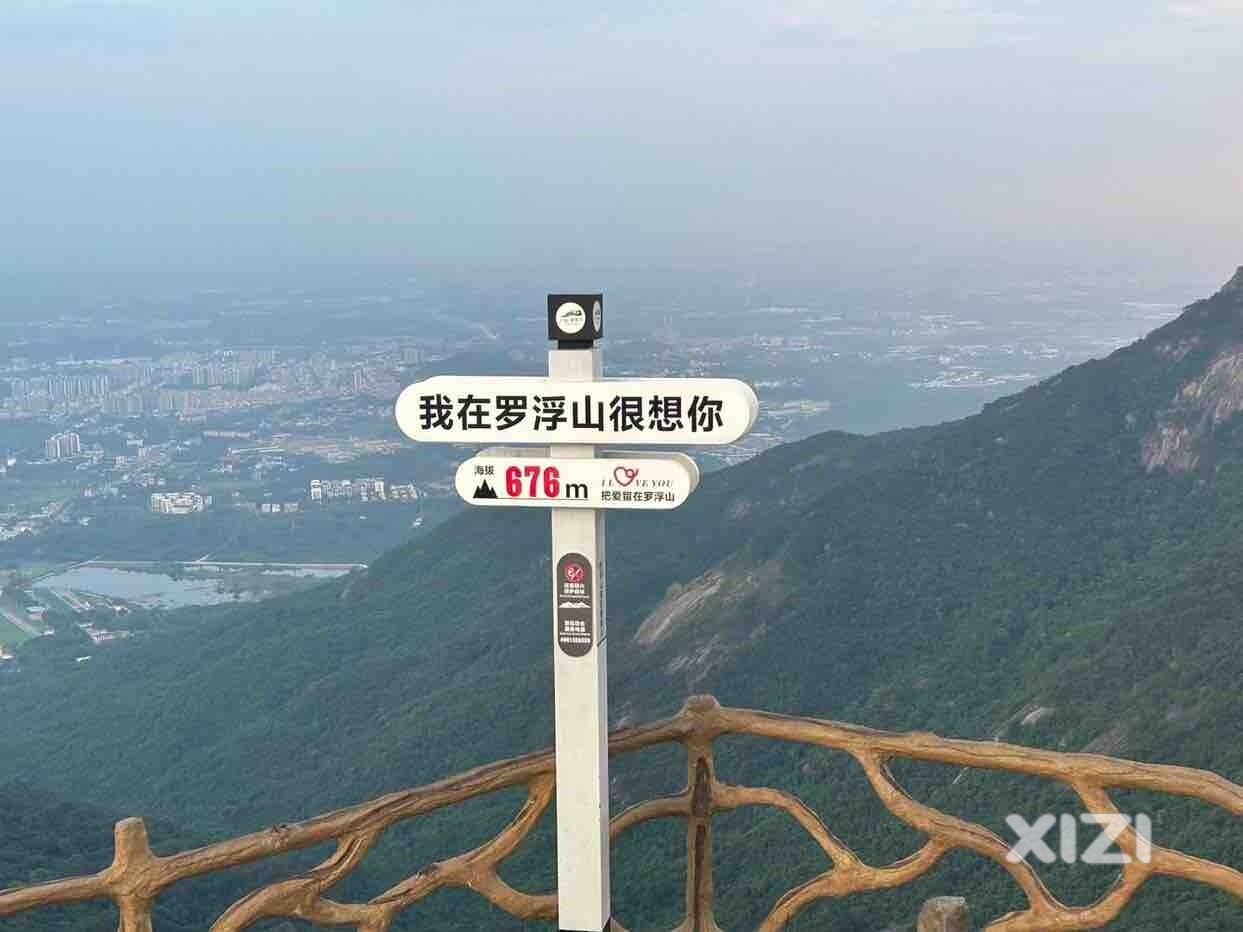 孤独可以，麻木不要