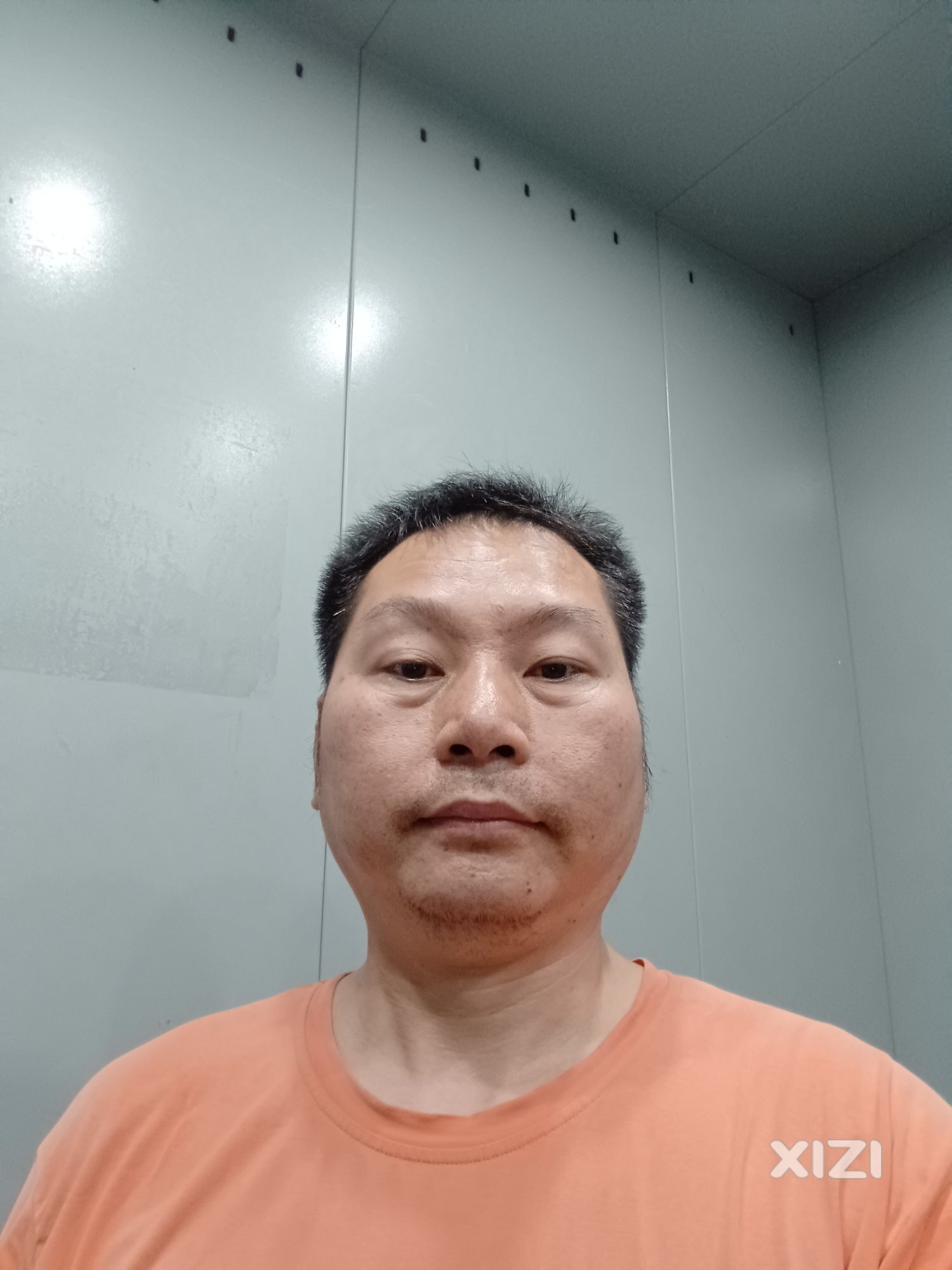 我们是除剑挥亲戚