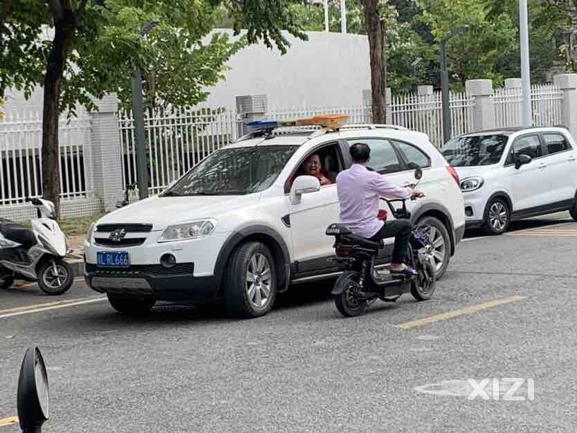 这是哪个单位的车？求解！