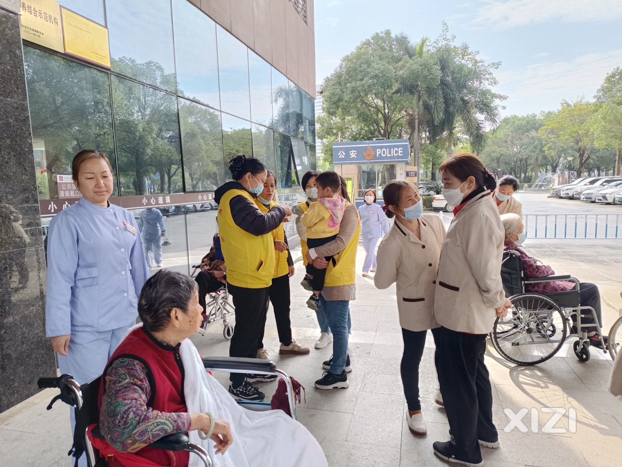 “关爱夕阳红 情暖老人心 ”