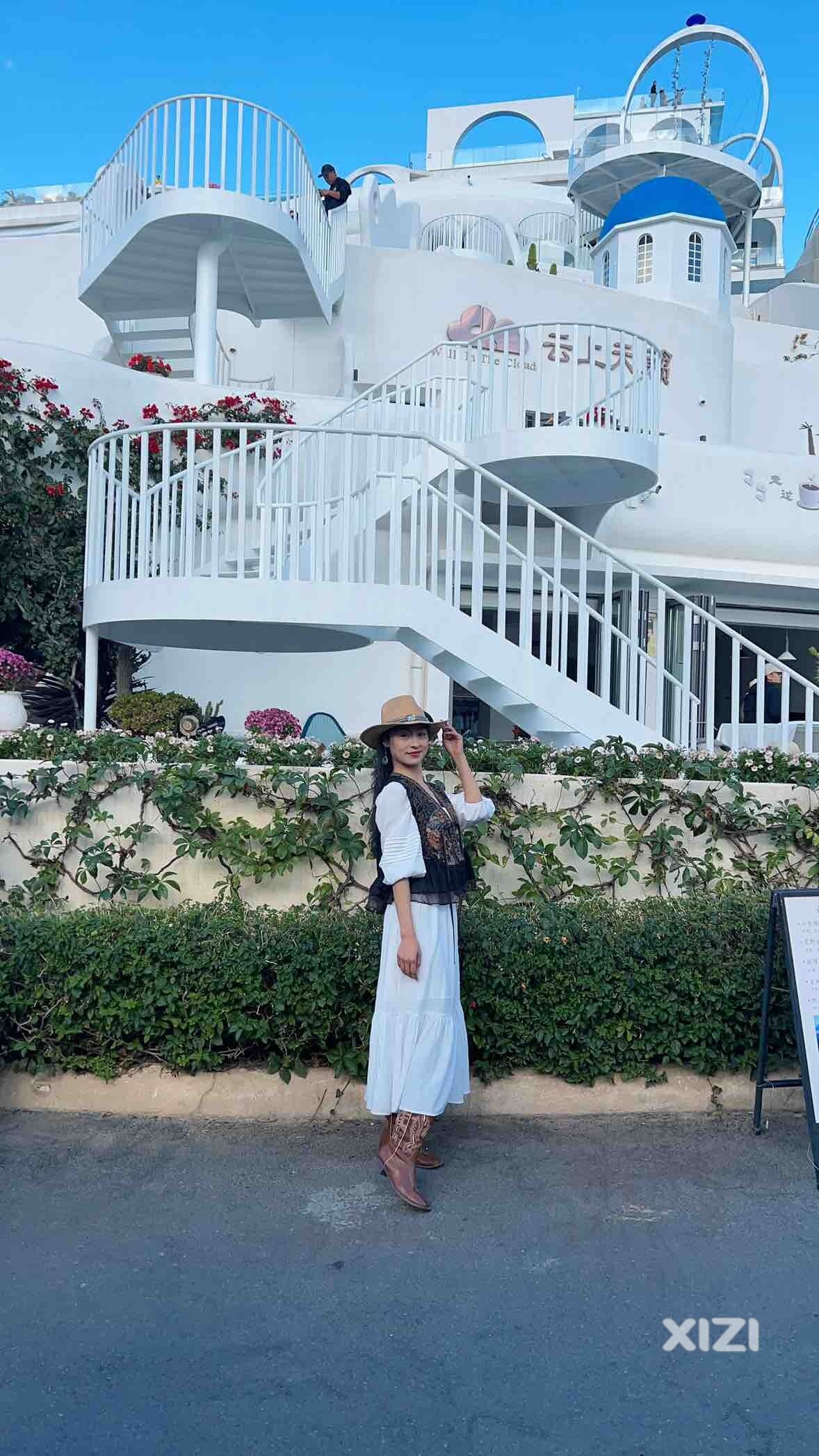 云南景美游客更美