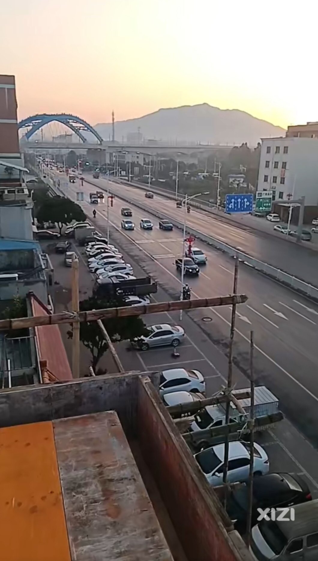 惠州大道改扩建全线通车的稔山和惠东产业基地的白花。哪个是下个街道