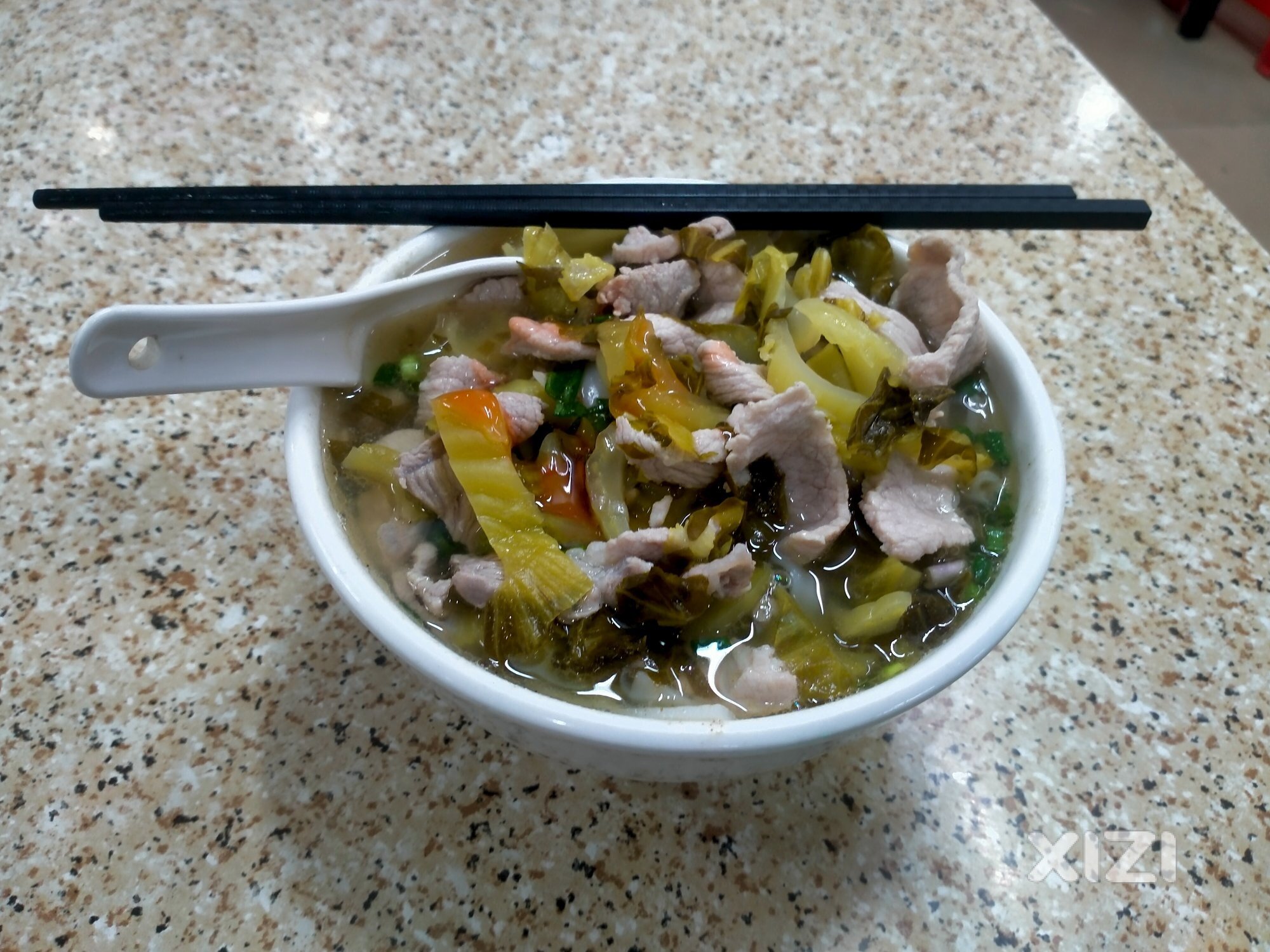 惠东美食～多祝咸菜汤粉。好盏，你有多久没吃？