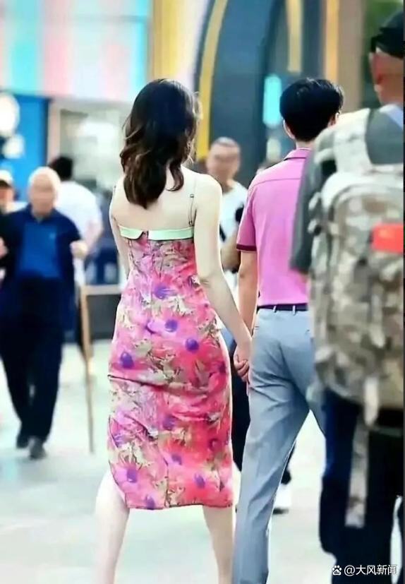 女人为了钱可以啃大2