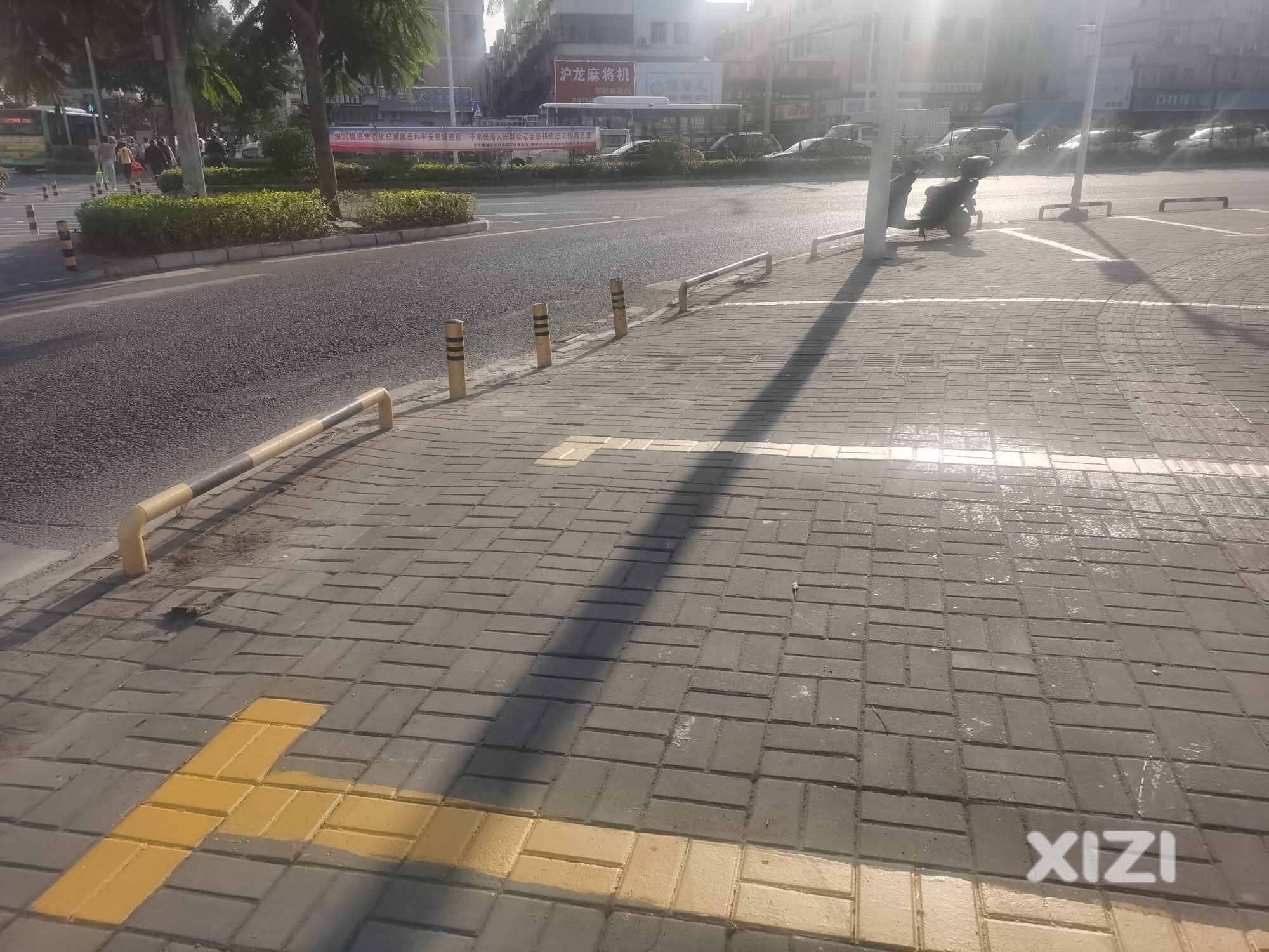龙湖综合市场