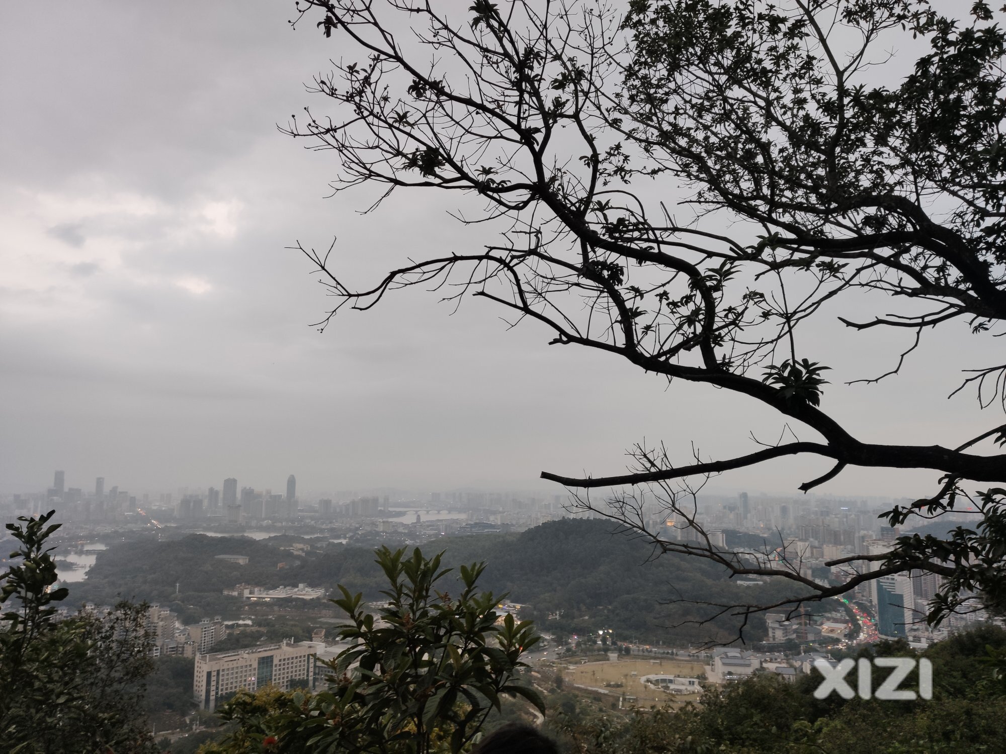 有谁知道这是站在哪里
