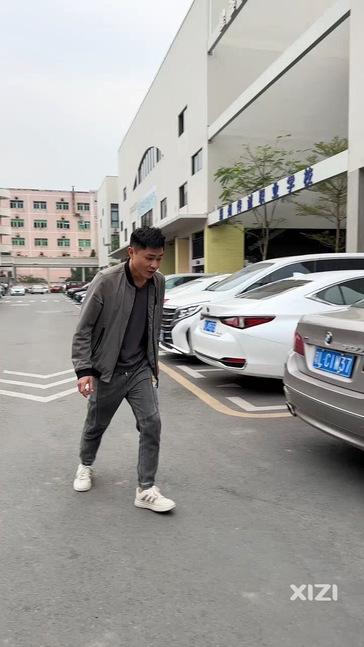 最便宜自动七座
