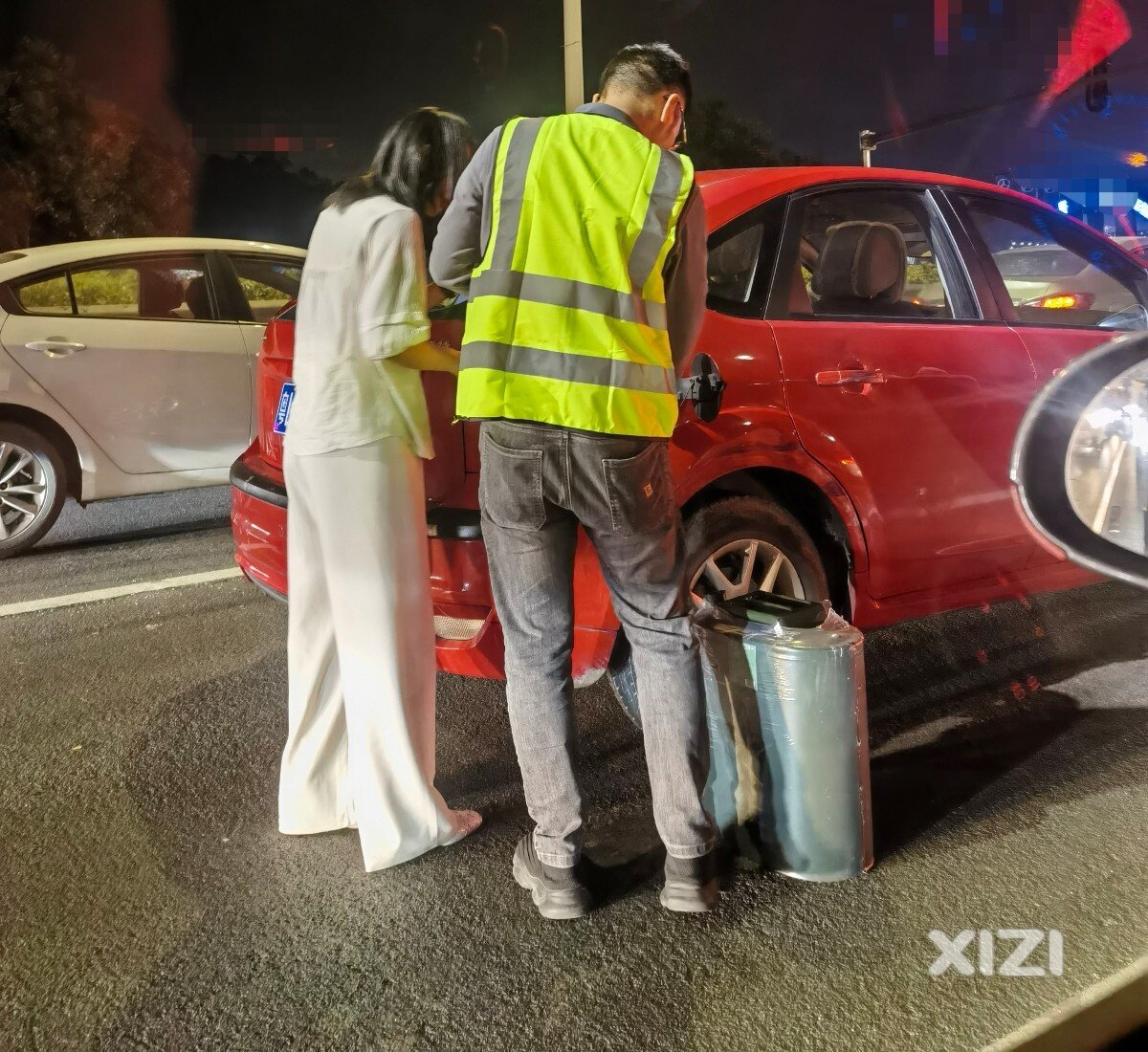 普通公路上也能开到无油抛锚？