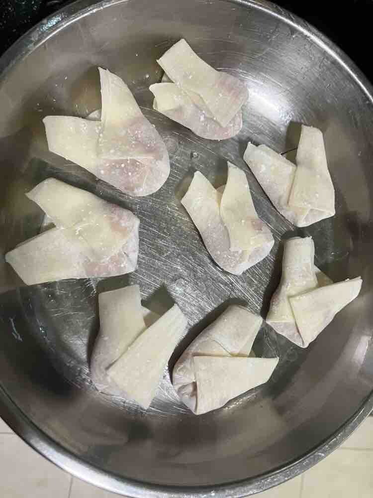 包馄饨