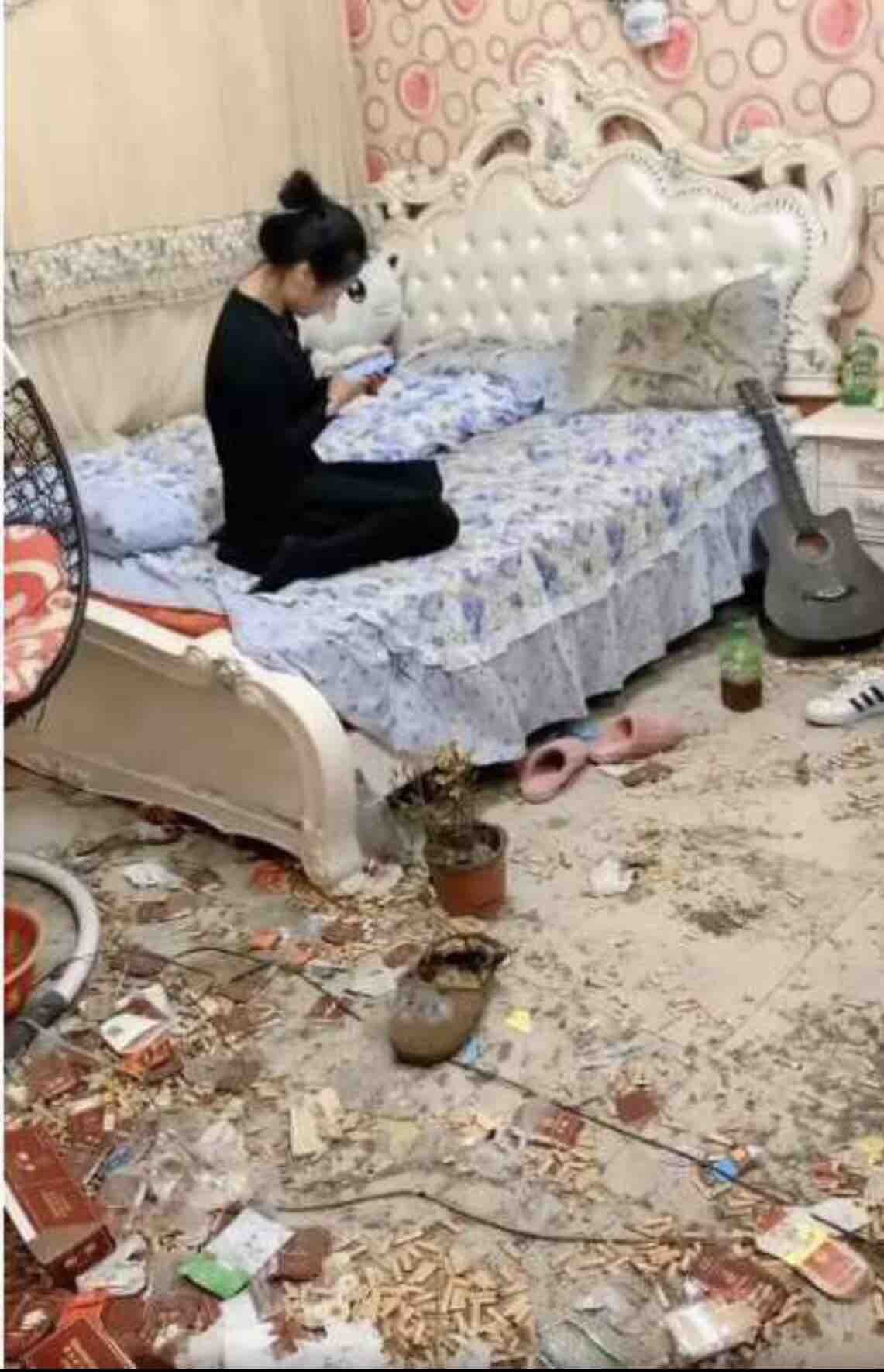表姐33岁才嫁出去，不到半年就离婚了，原因是。。。