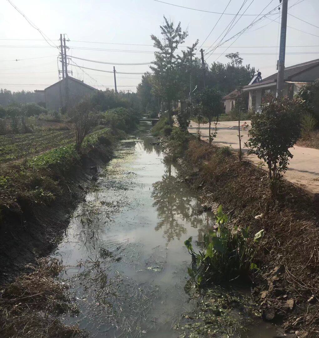 老屋与河