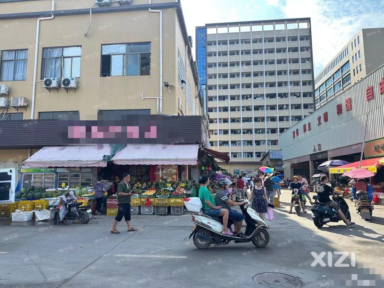 市场门口转角铺转让，双门面
