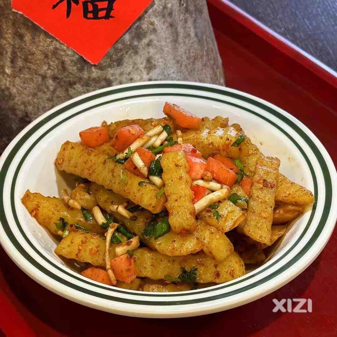 炸洋芋与潮汕甜汤的味蕾碰撞