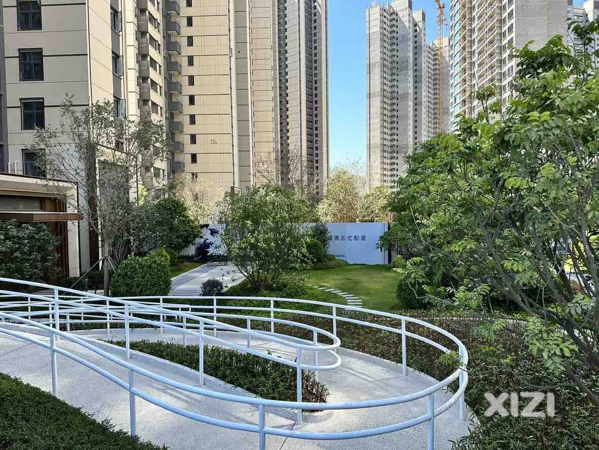 五一假期马上到了 大家选择出去玩还是去买房子