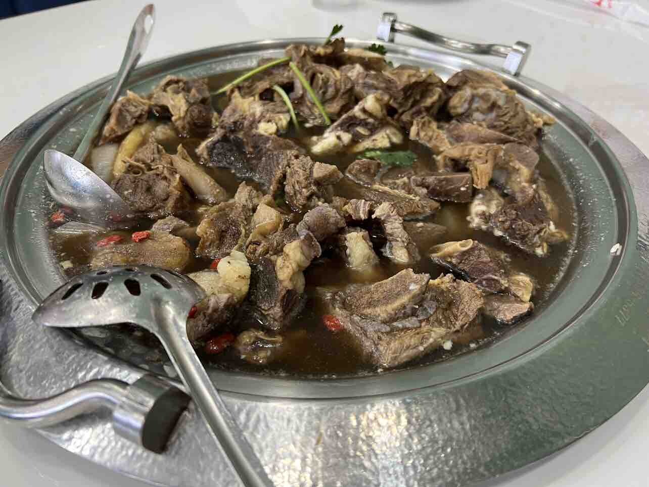牛骨火锅