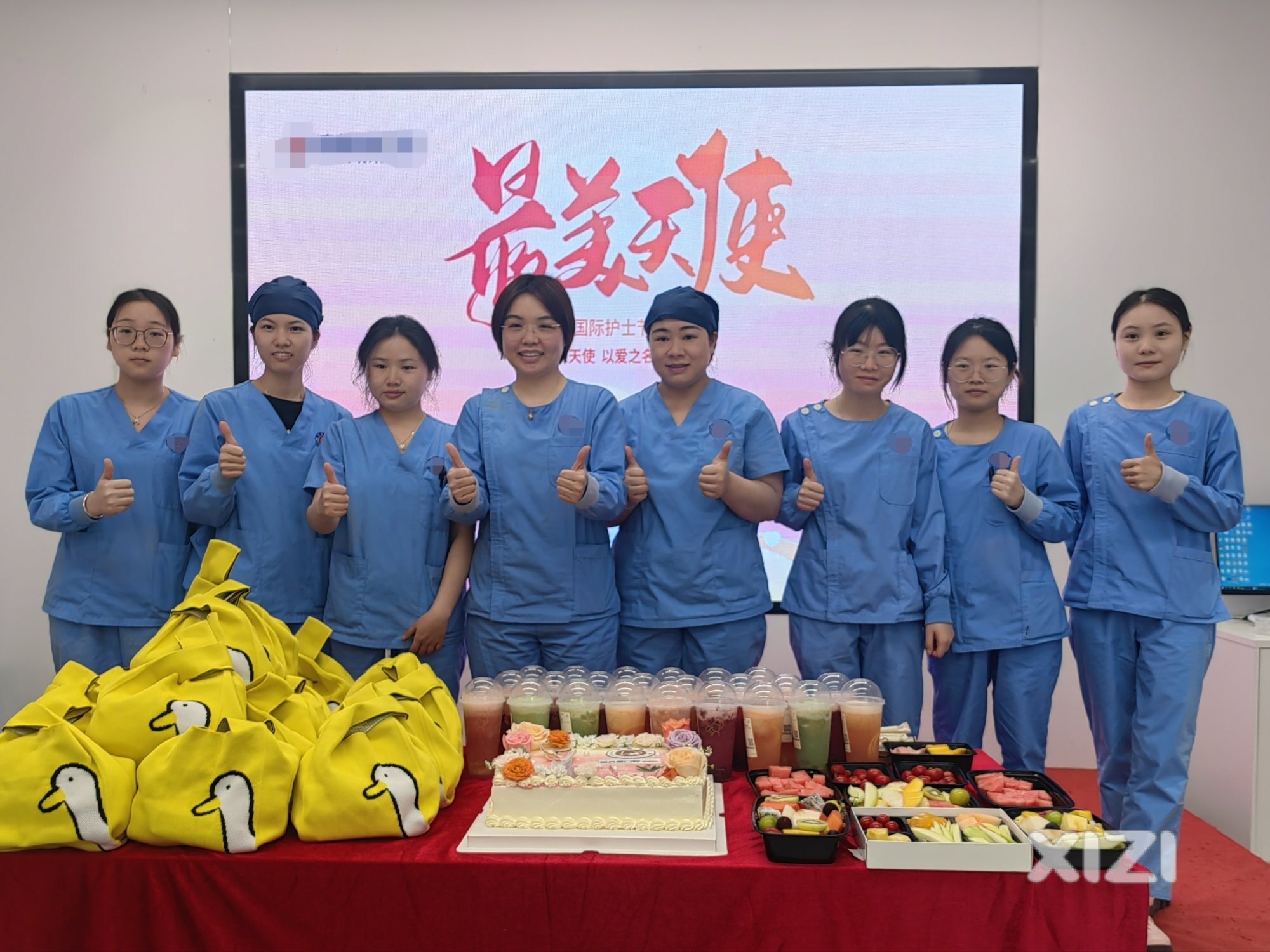 当护士节遇上母亲节
