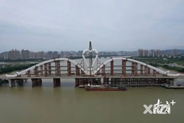 通车倒计时！鹅城大桥主桥合龙