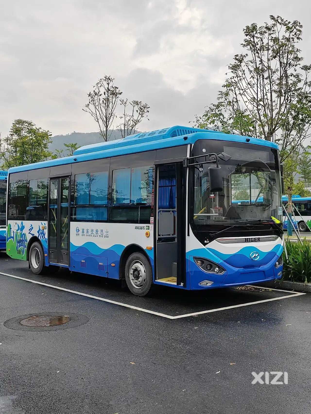 新惠东2路公交车