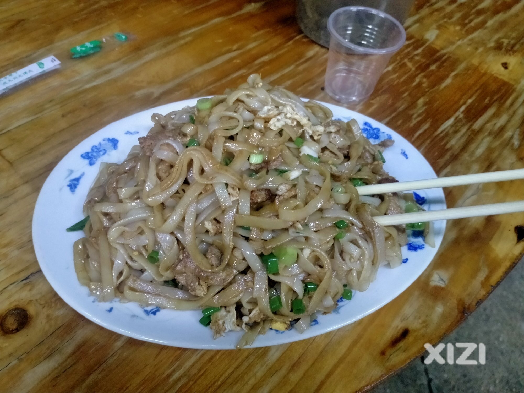 良井炒粉和汤粉都没白花的好吃啊。味道实在不行。