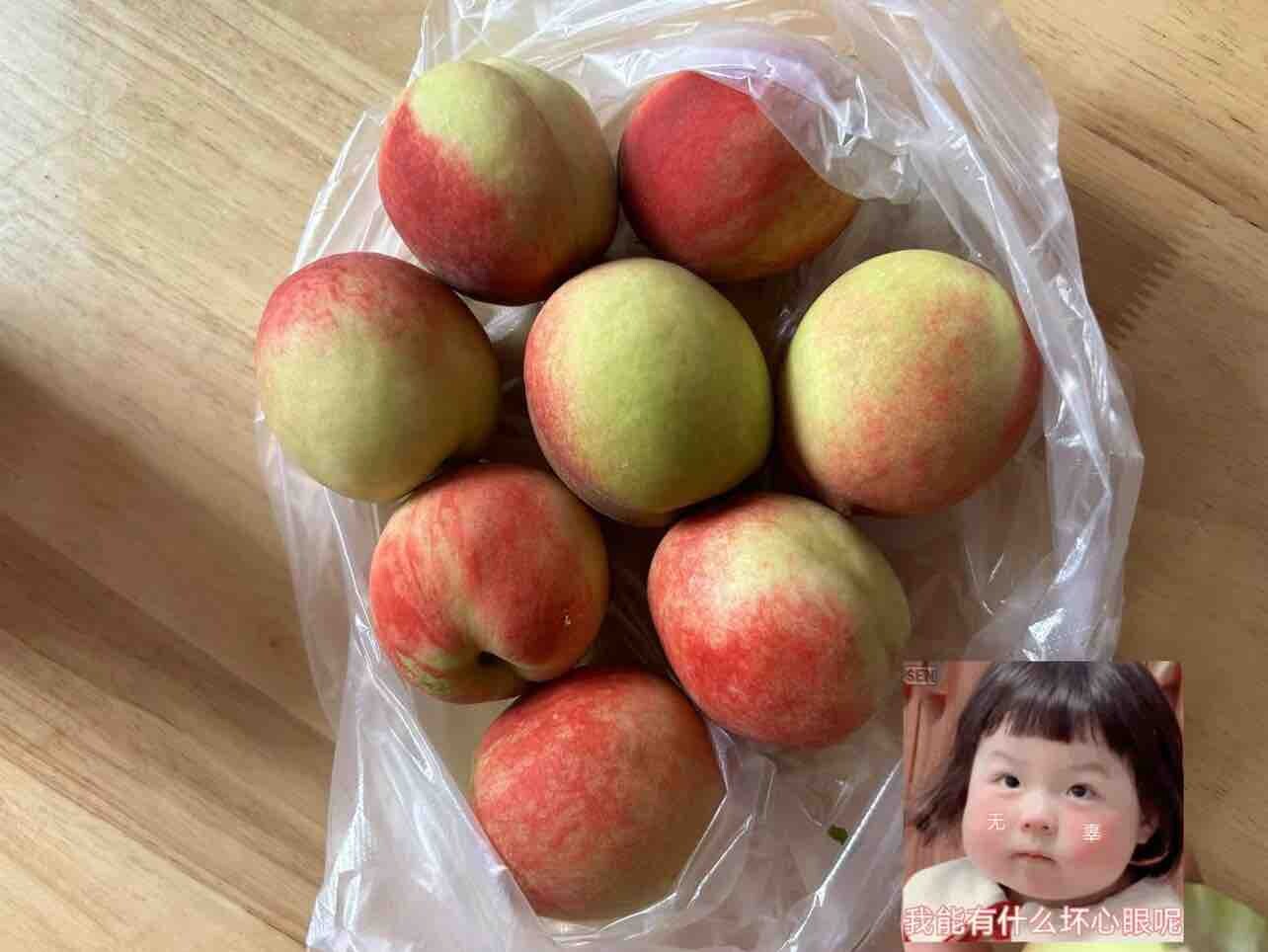 小满季节，桃子也熟了