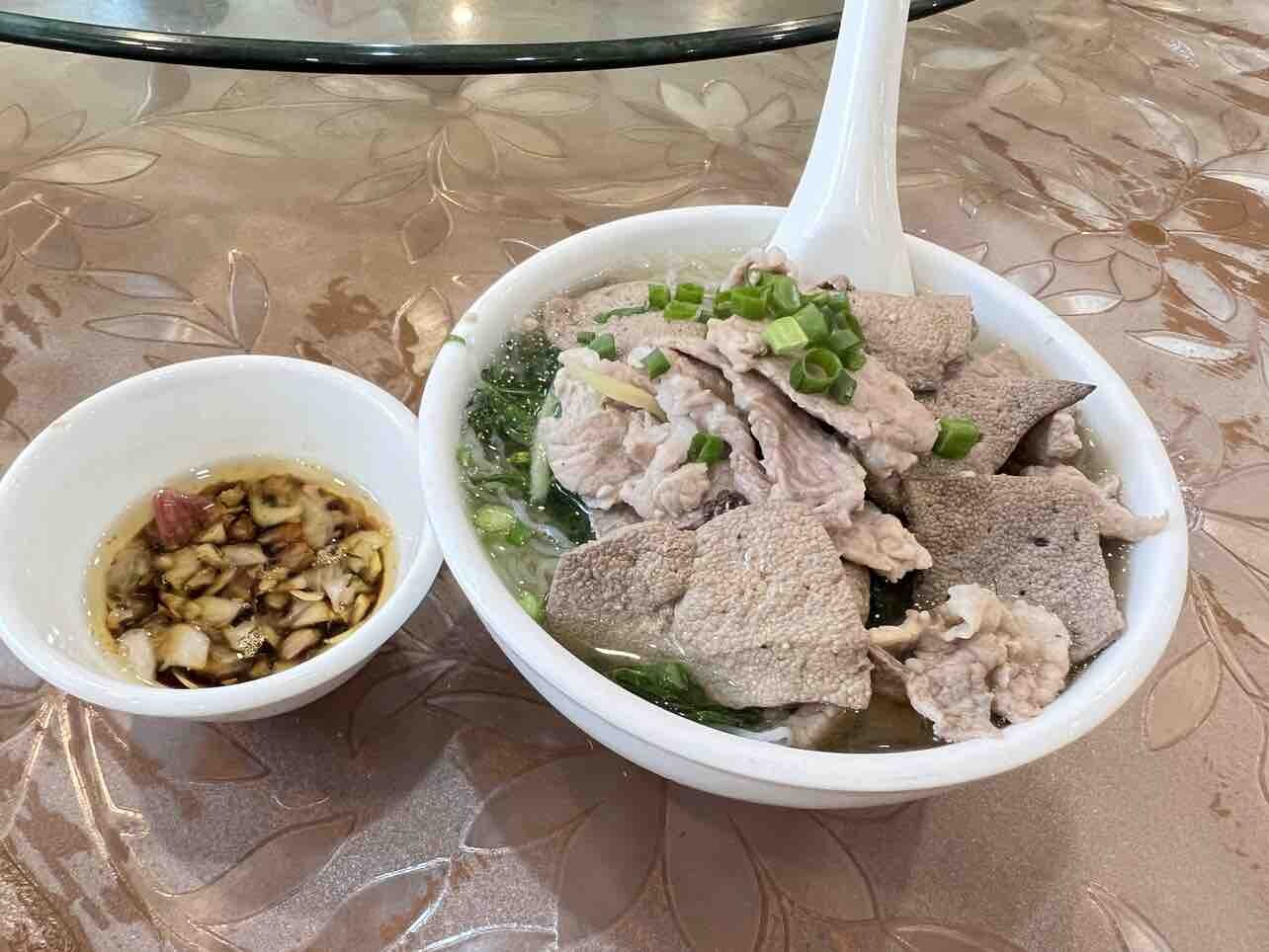 周四  早餐