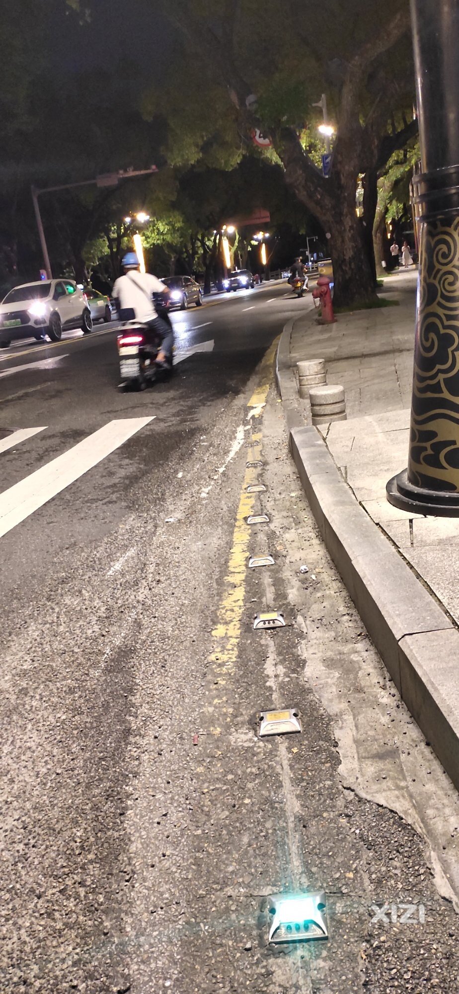 生命斑马线