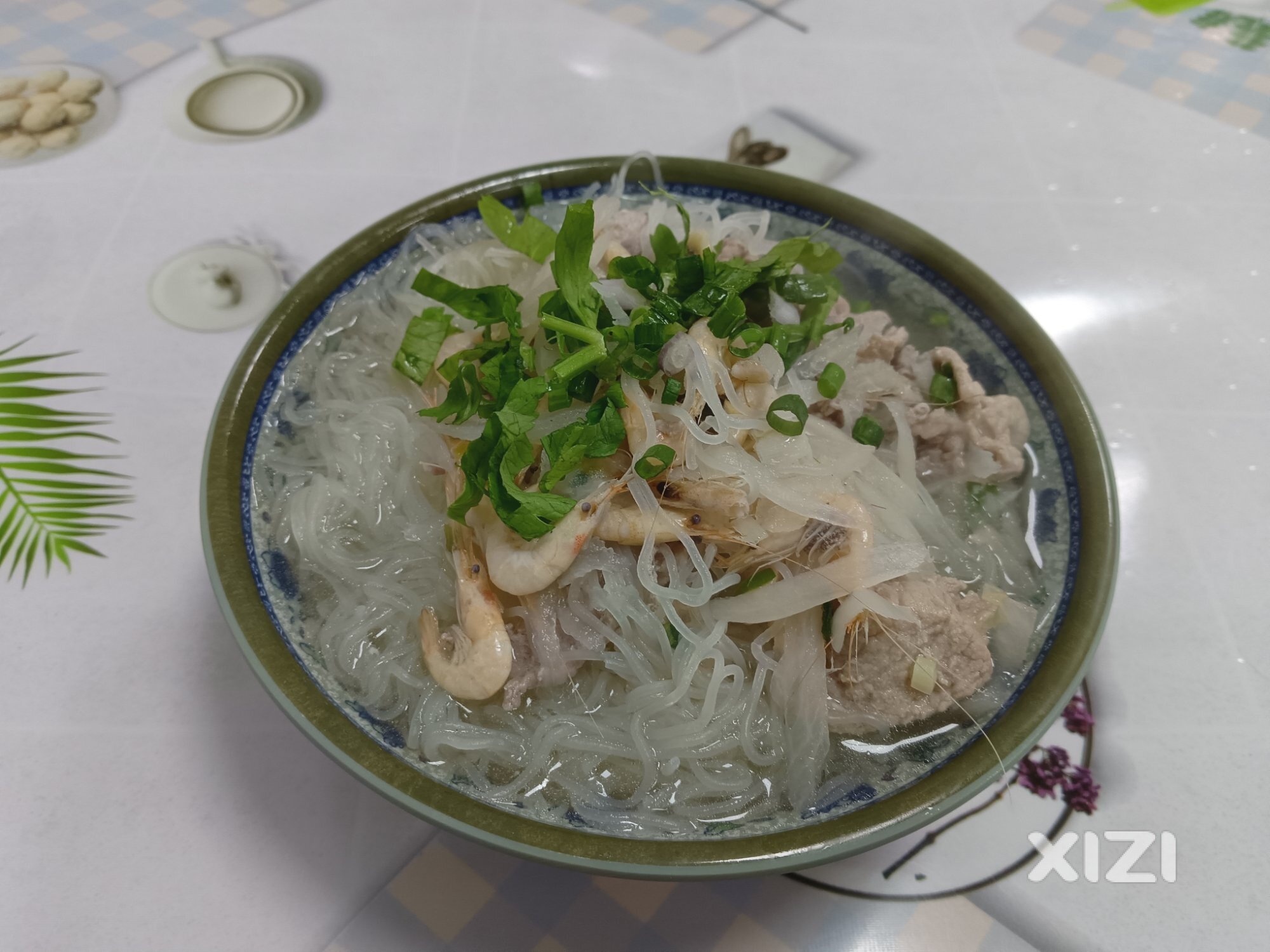 惠东美食~最便宜的稔山海鲜汤粉。没铁冲平海那么贵。