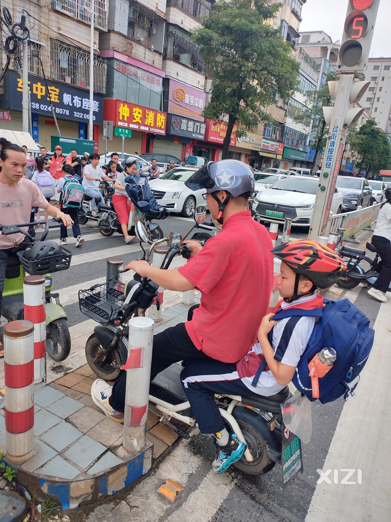 呼叫路建局