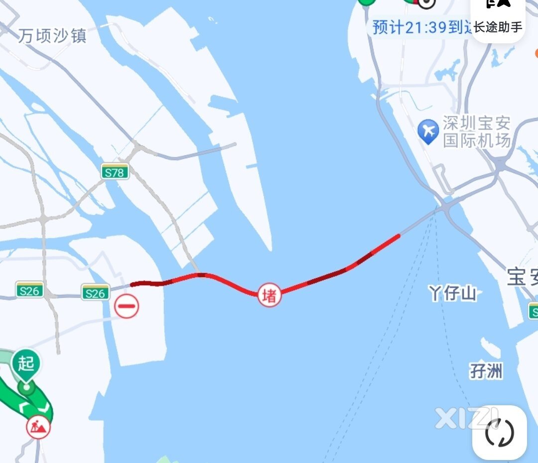 深中通道开通第一天就堵在路上