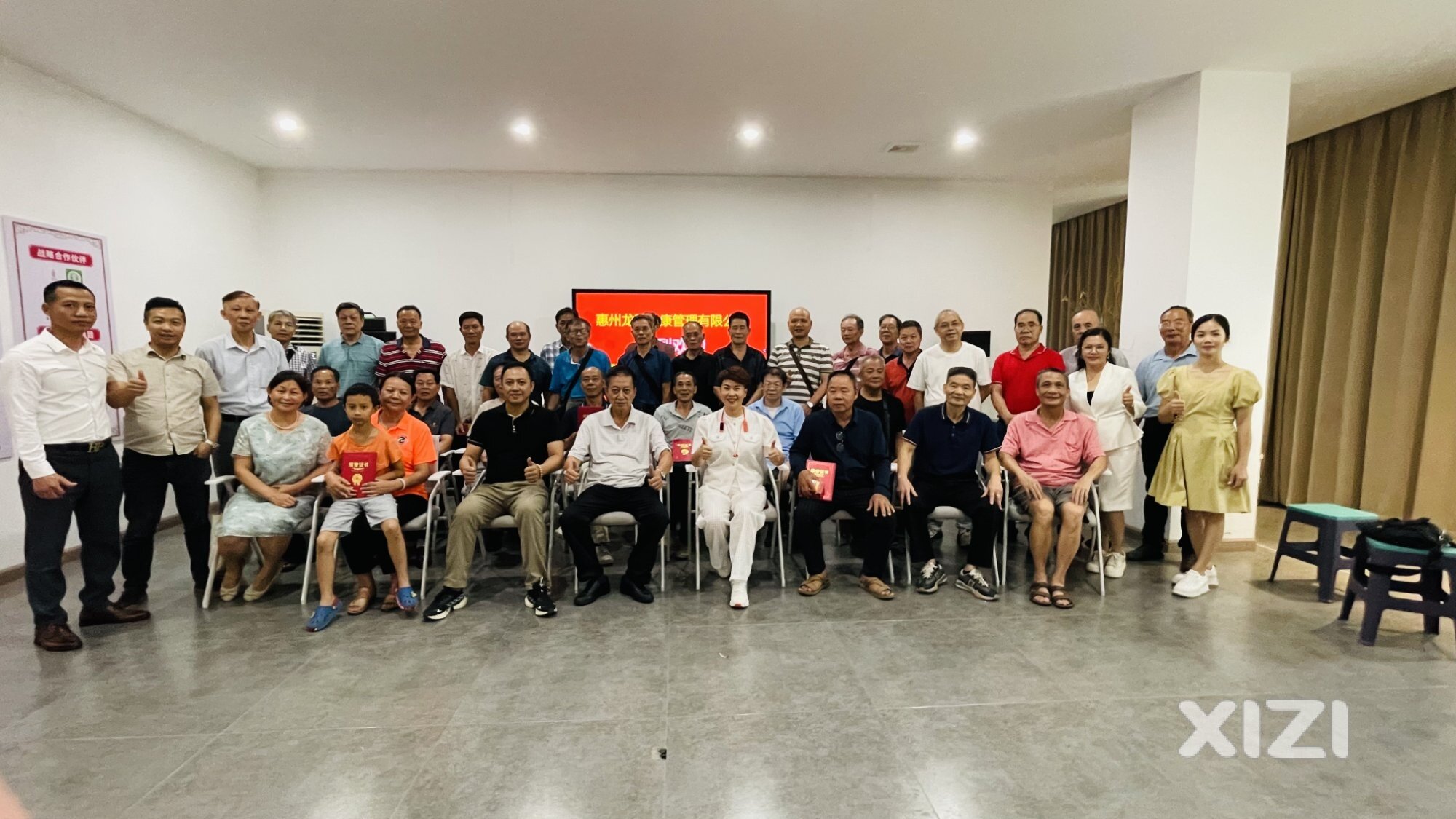 惠州龙脑健康管理有限公司象棋赛智慧交锋，老少同场