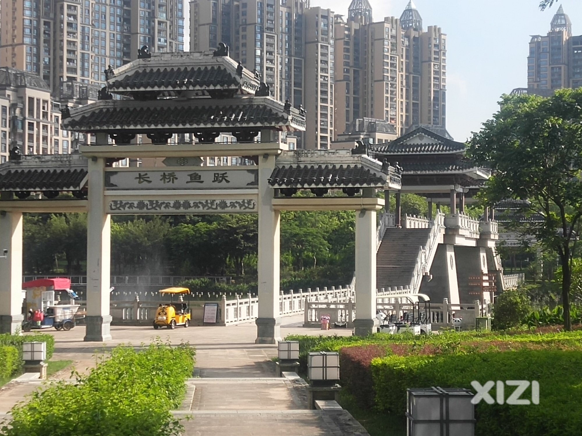 清晨打卡金山湖公园发