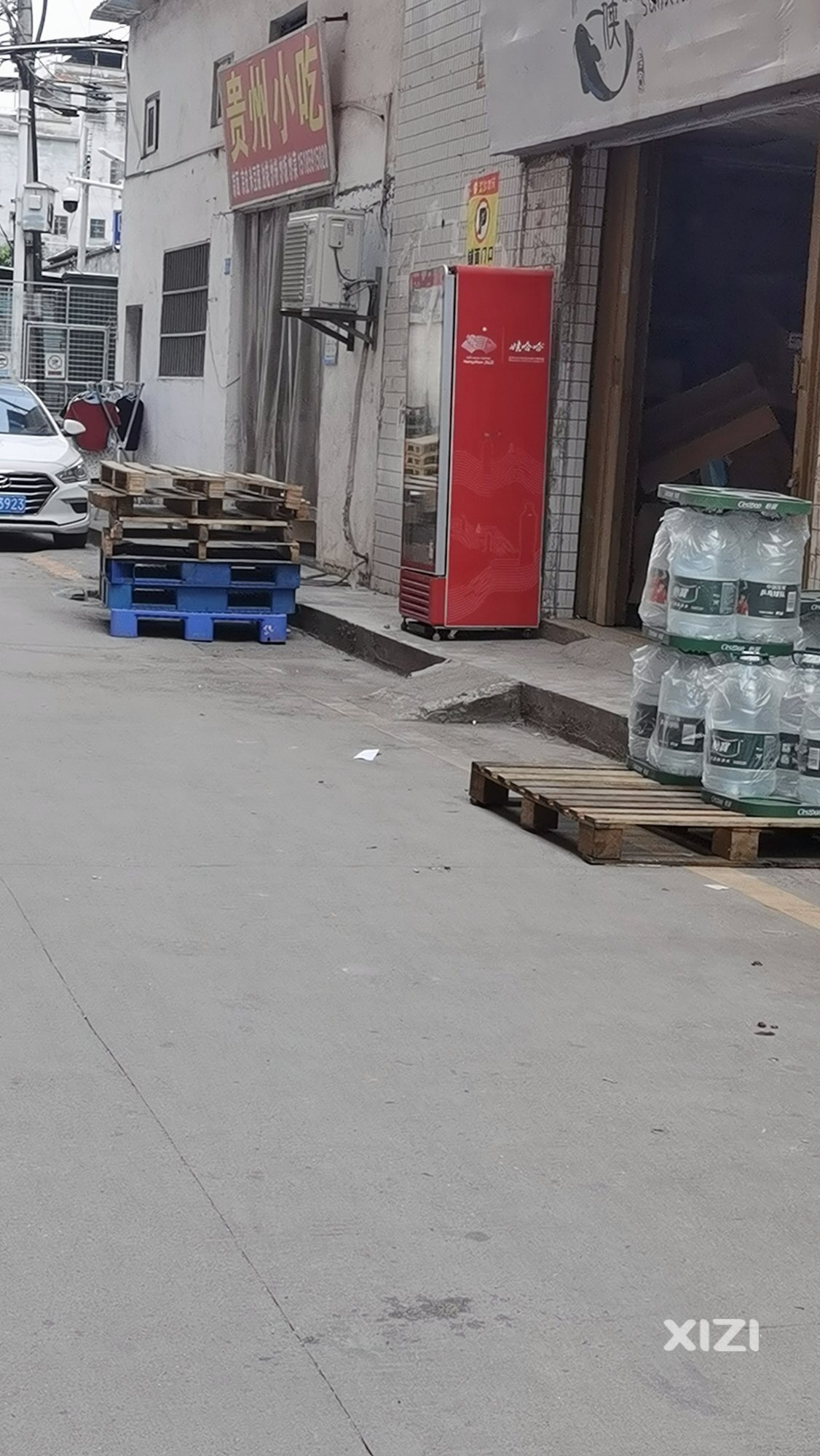 @交警大队，天天占着消防通道