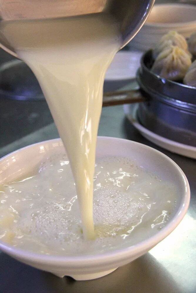夜里的清香，来一碗凌晨的豆浆
