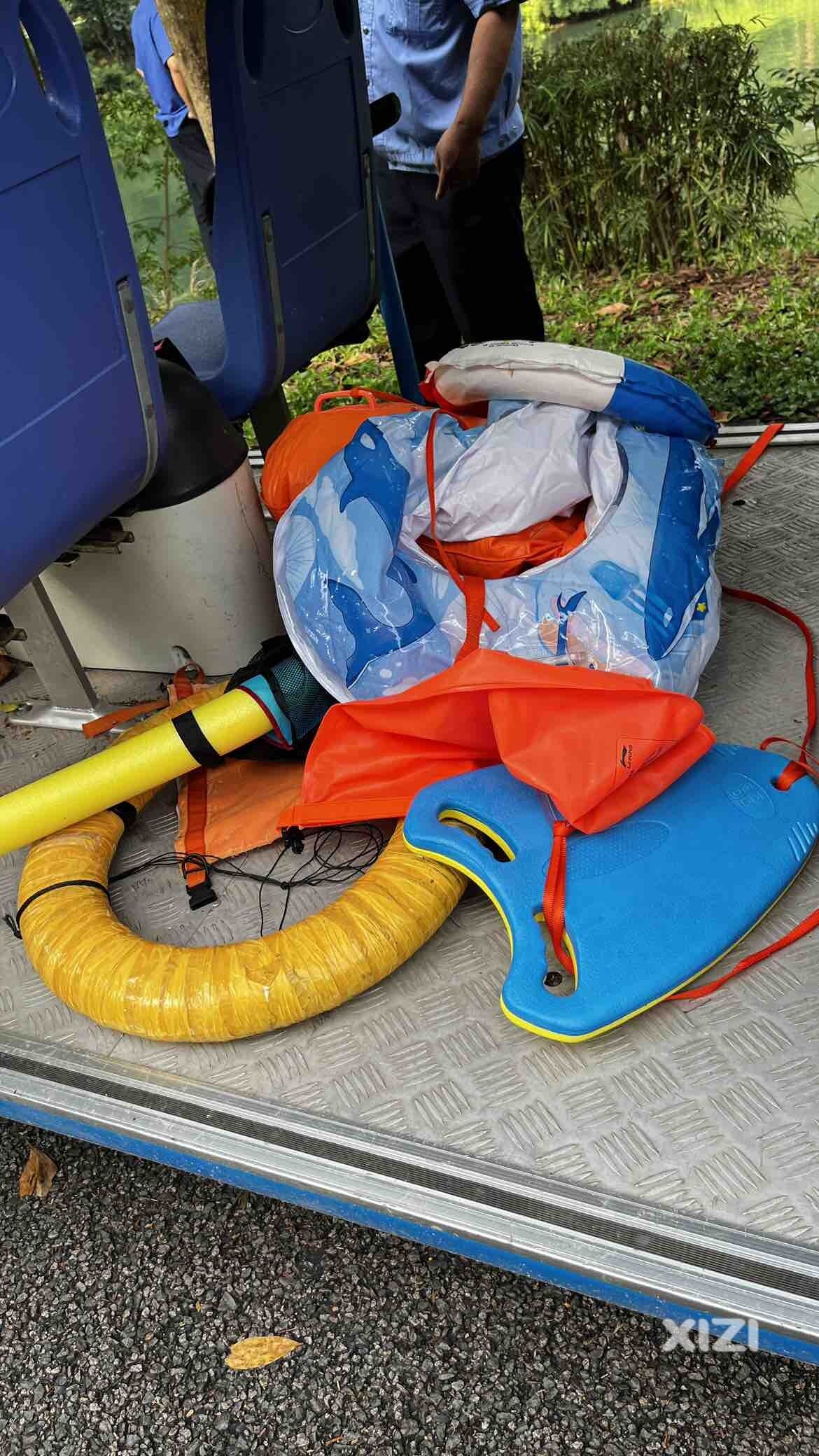 禁止游泳可以叫他们离