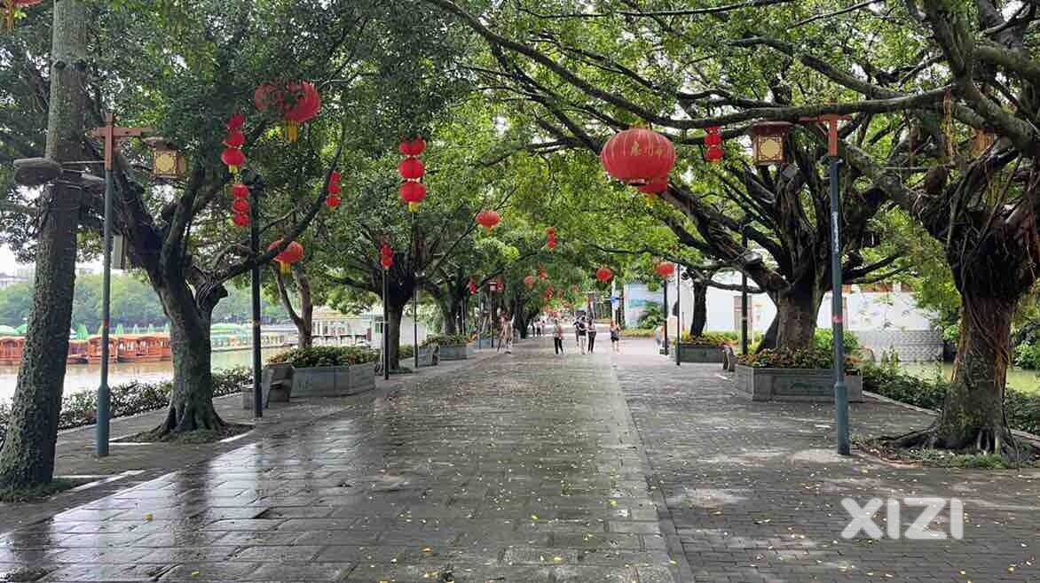 雨后天晴的西湖