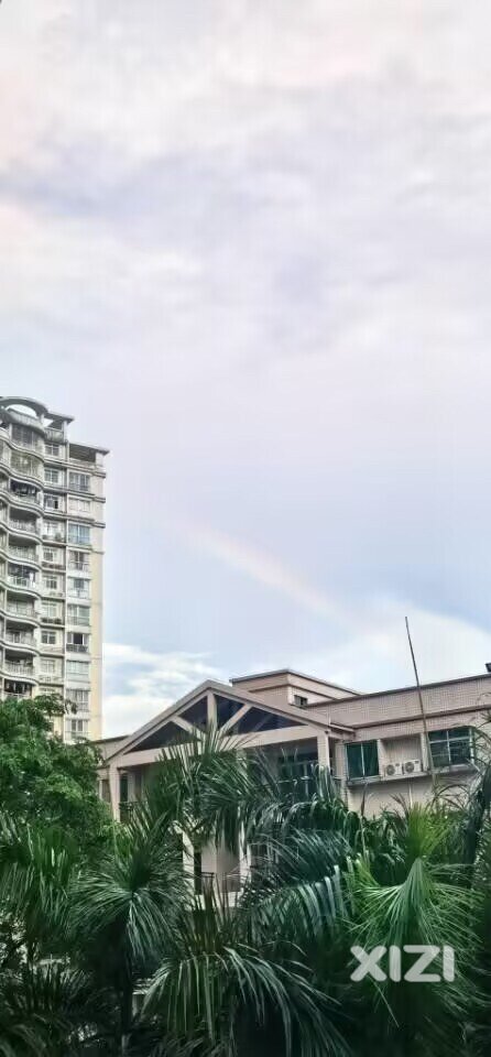 雨后彩虹