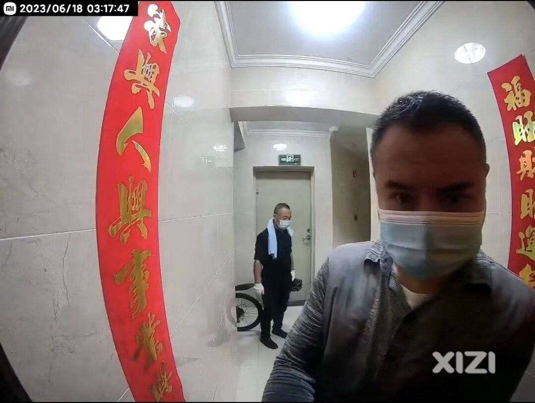 必须曝光这两小偷，让大家警惕