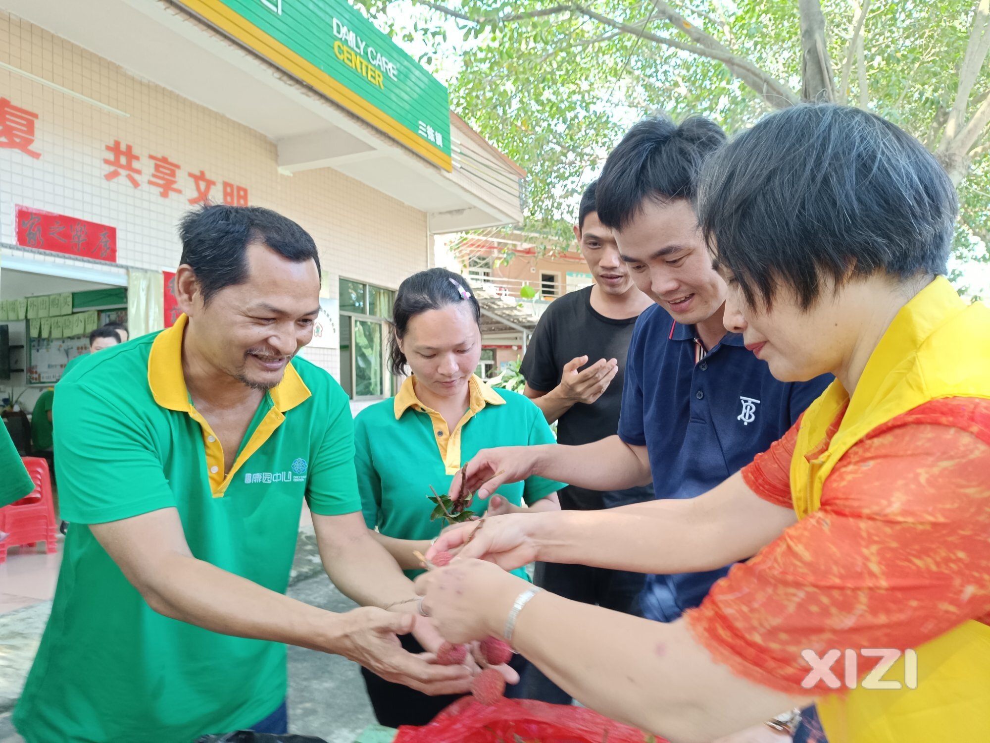 市红棉慈善会志愿者端午系列活动助残行动
