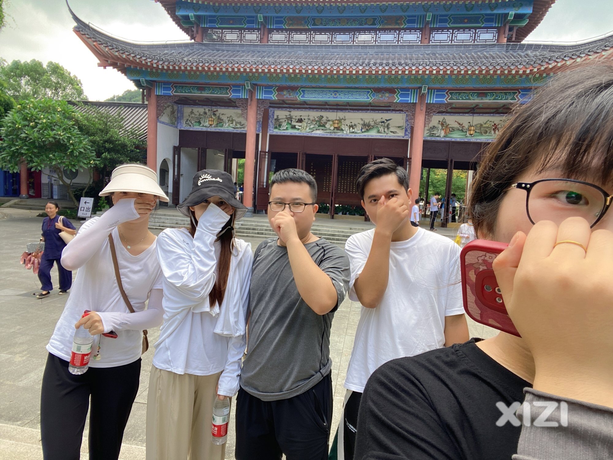 端午节爬山咯