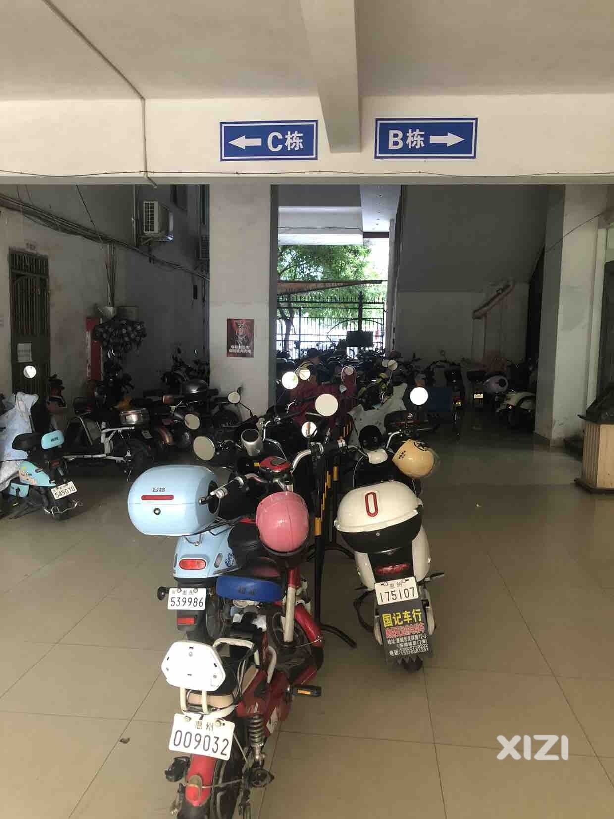 惠州桥西麦岸路18号金耀园小区电动车乱停成灾！救救业主。