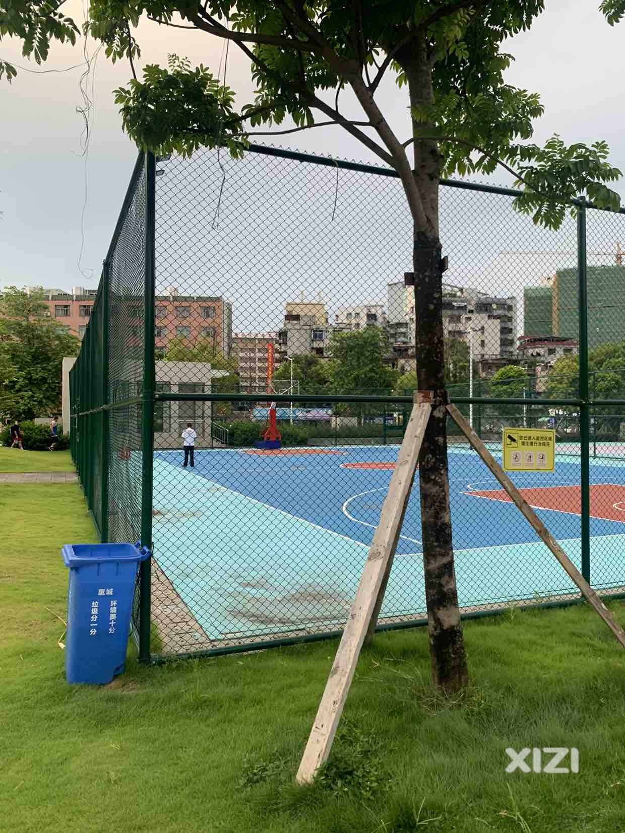 公园篮球场都要收费？