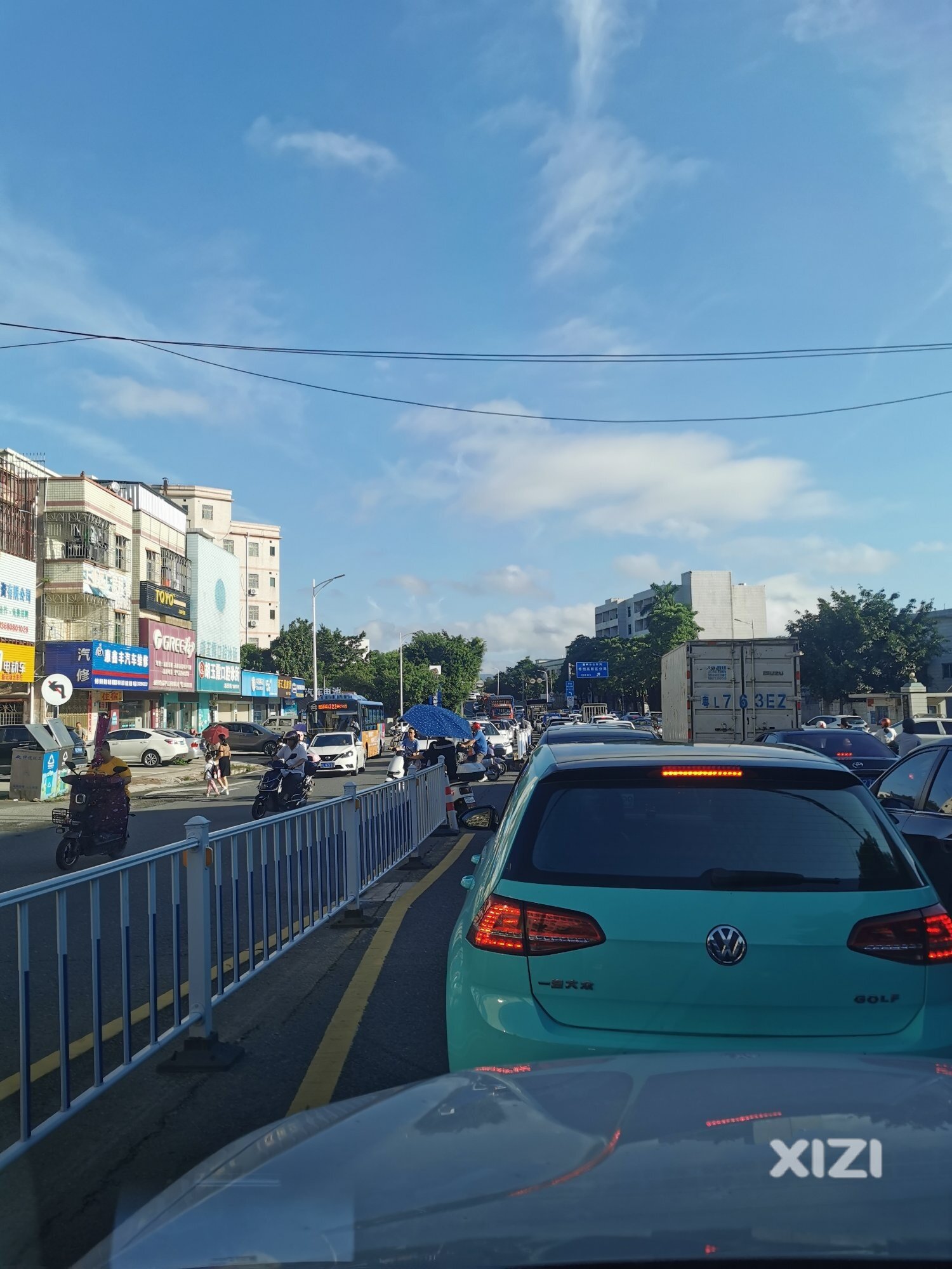 早上走甲子路就像开盲