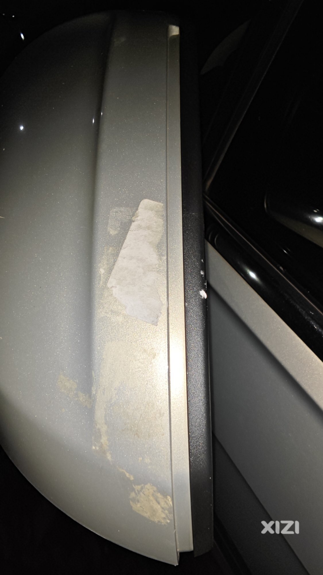 还有比路边贴小纸片更可恨的伤车行为吗？